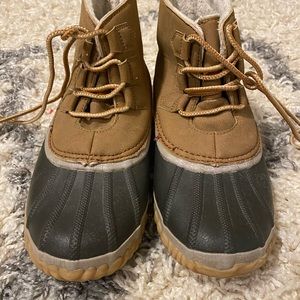 Duck Boots